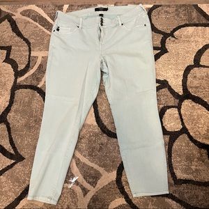 Torrid mint green jeggings